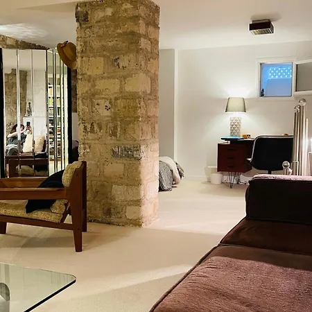 Sousplexe En Bas De Montmartre Апартаменты