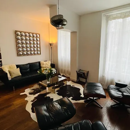 Sousplexe En Bas De Montmartre Апартаменты *